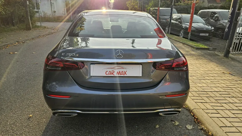 MERCEDES-BENZ E Klasa -