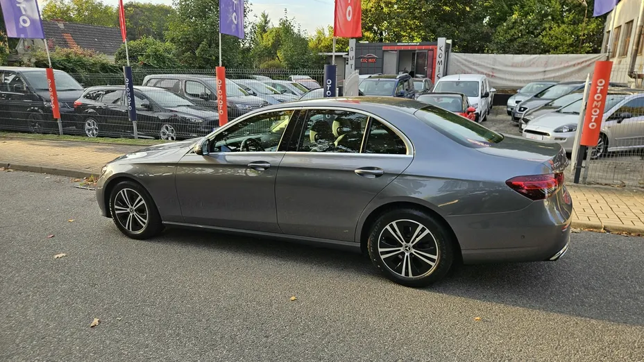 MERCEDES-BENZ E Klasa -