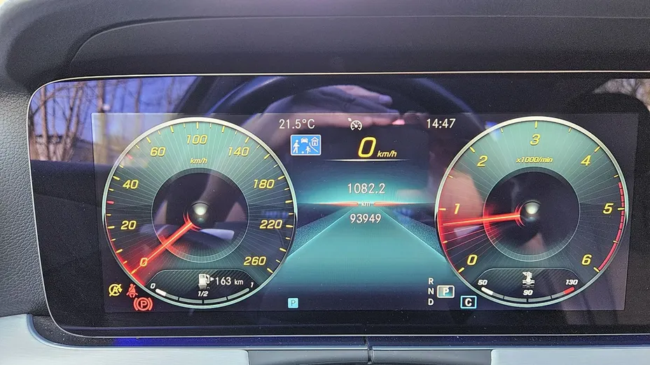 MERCEDES-BENZ E Klasa -