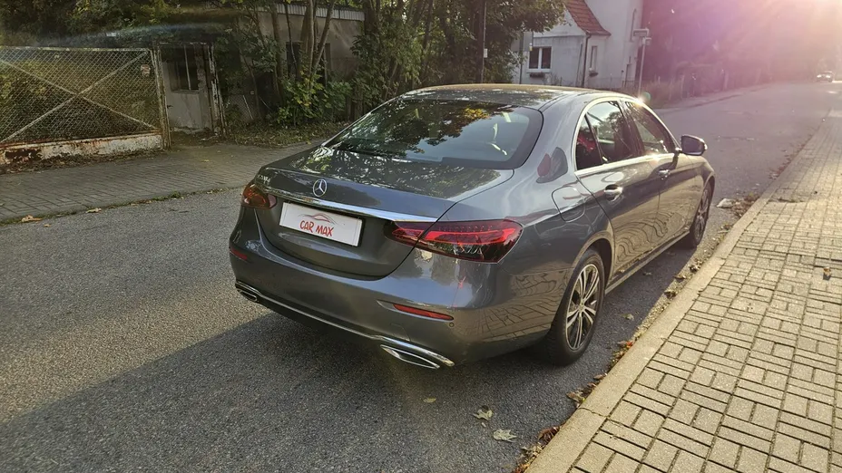 MERCEDES-BENZ E Klasa -