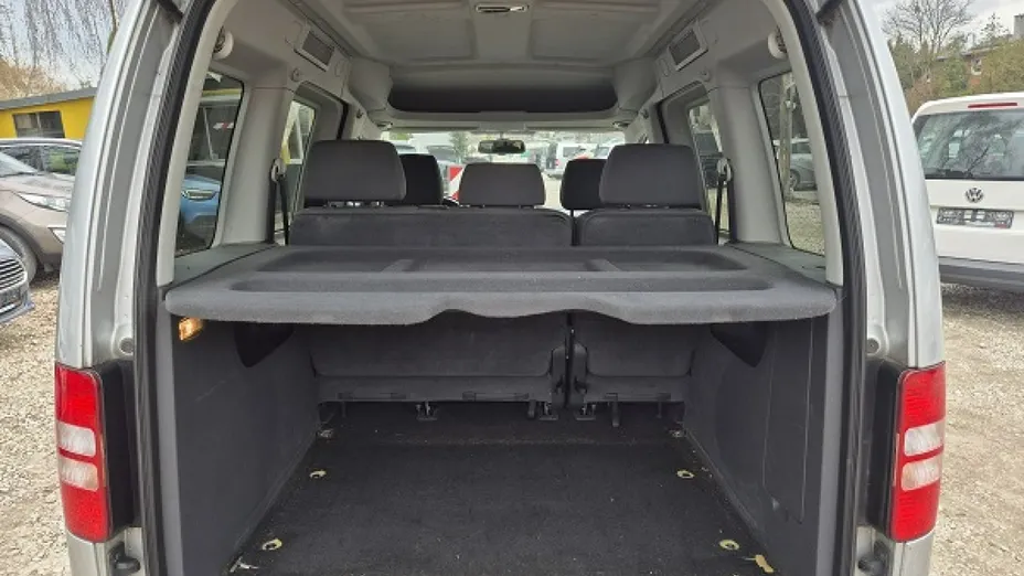 VOLKSWAGEN Caddy -