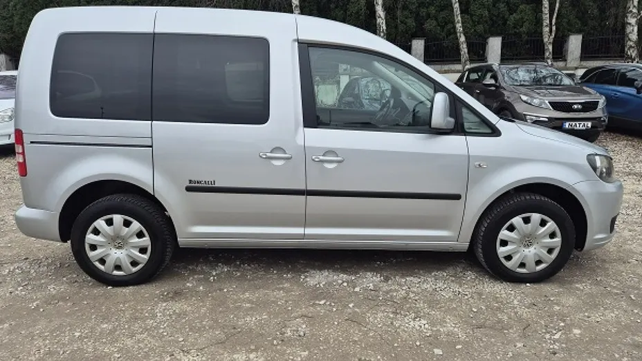 VOLKSWAGEN Caddy -