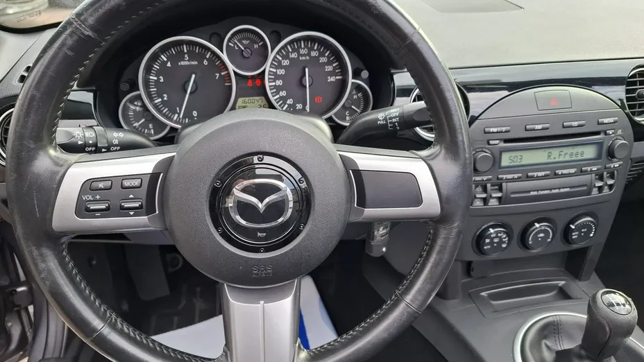 MAZDA MX-5 -