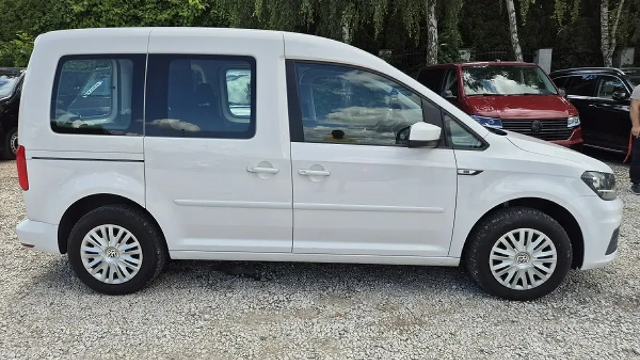 VOLKSWAGEN Caddy -