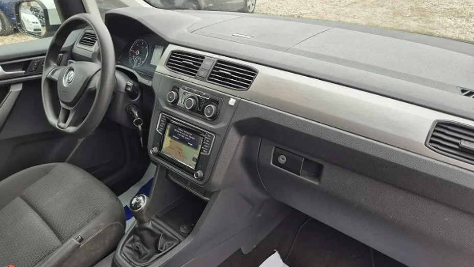VOLKSWAGEN Caddy -
