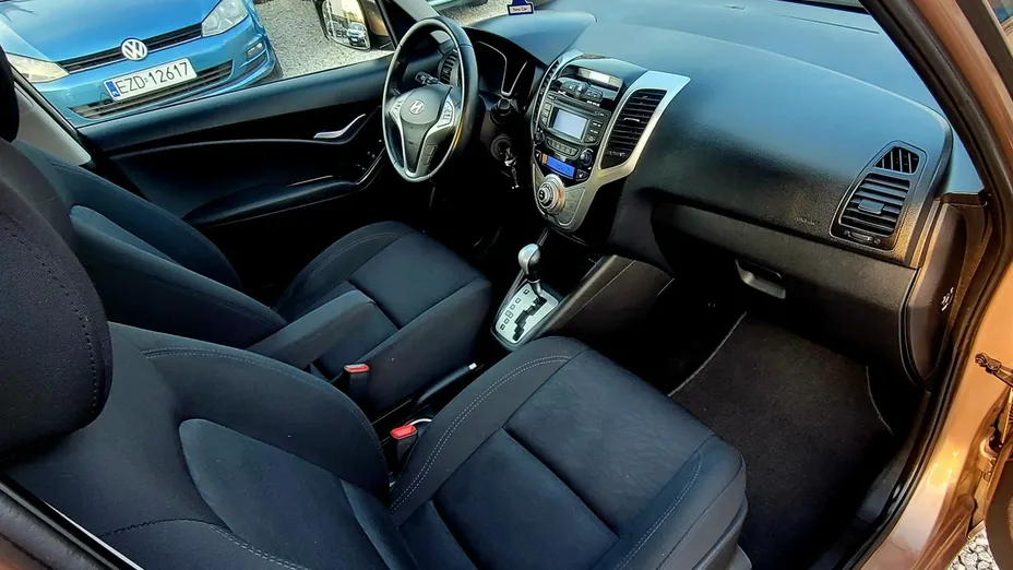HYUNDAI ix20 -