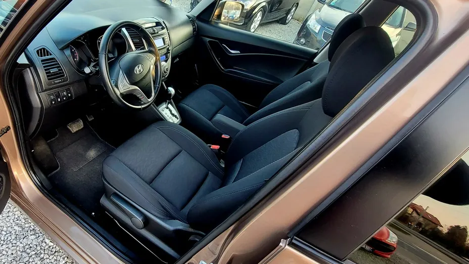 HYUNDAI ix20 -