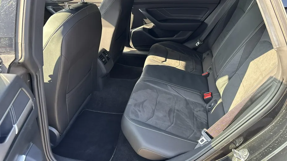 VOLKSWAGEN Arteon -