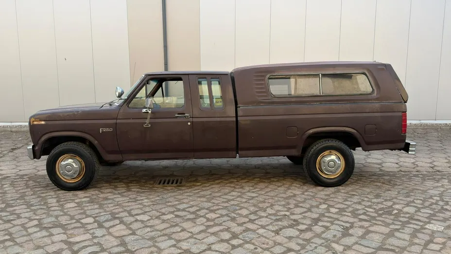 FORD F 250 -