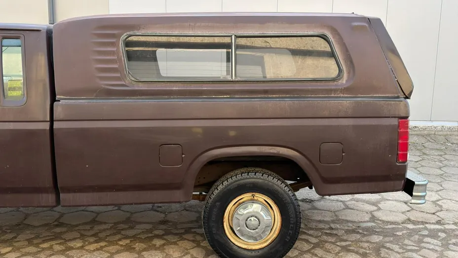 FORD F 250 -