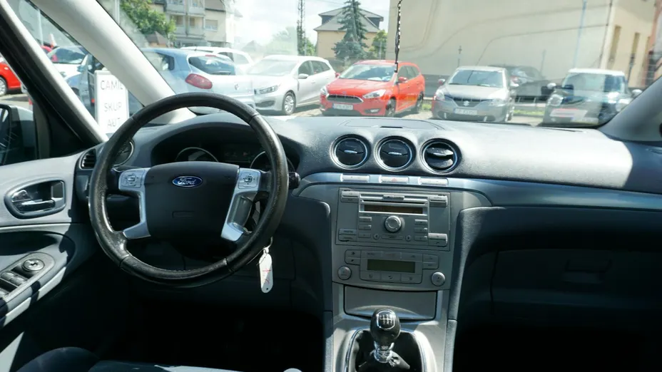 FORD S-MAX -