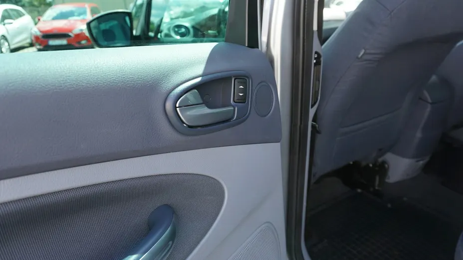 FORD S-MAX -