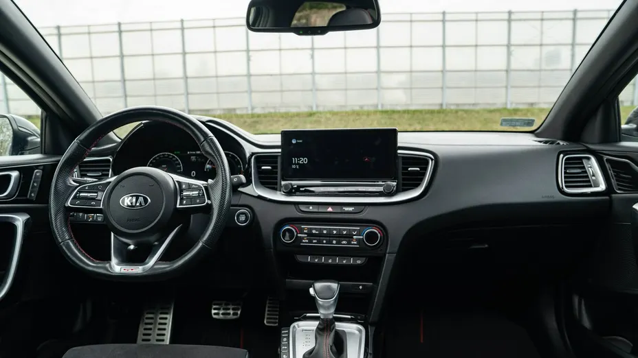 KIA ProCeed -
