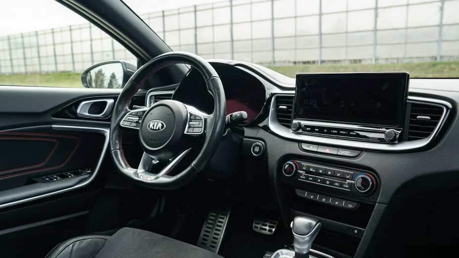 KIA ProCeed -