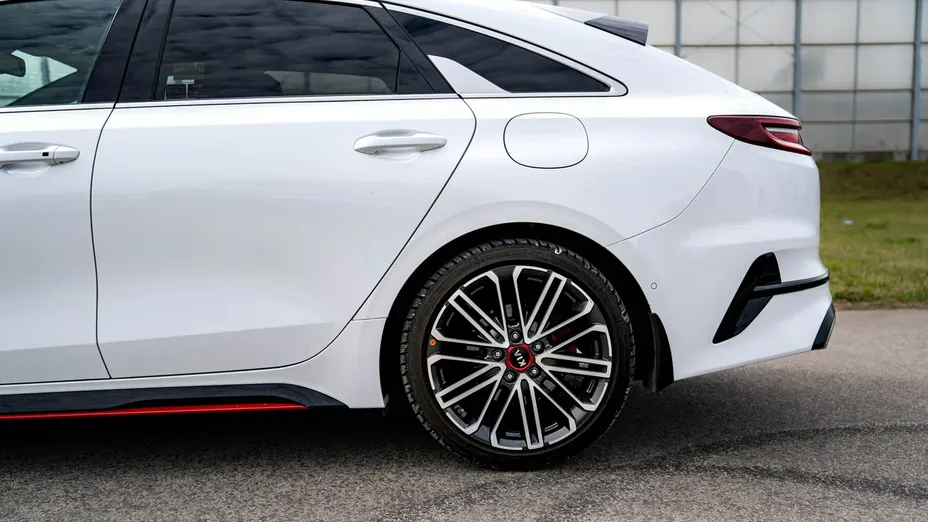 KIA ProCeed -