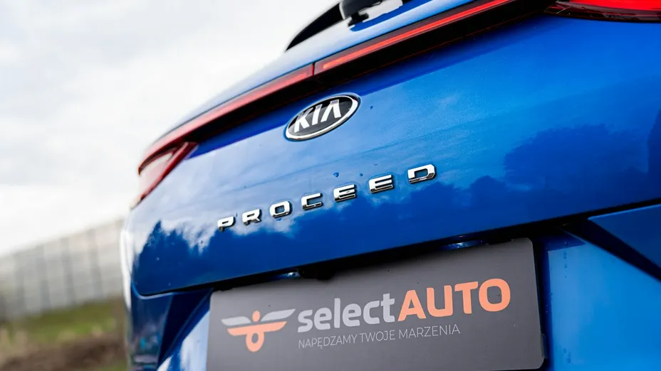 KIA ProCeed -