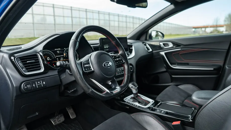 KIA ProCeed -