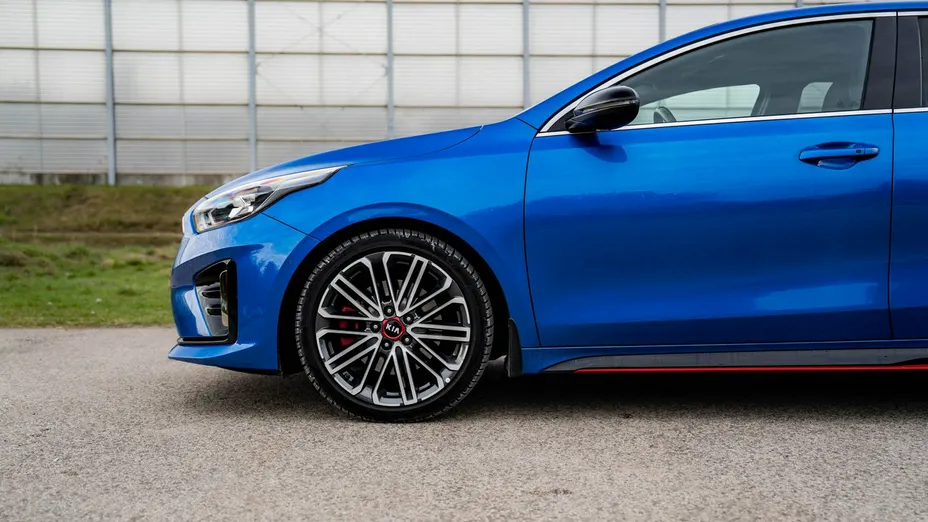 KIA ProCeed -