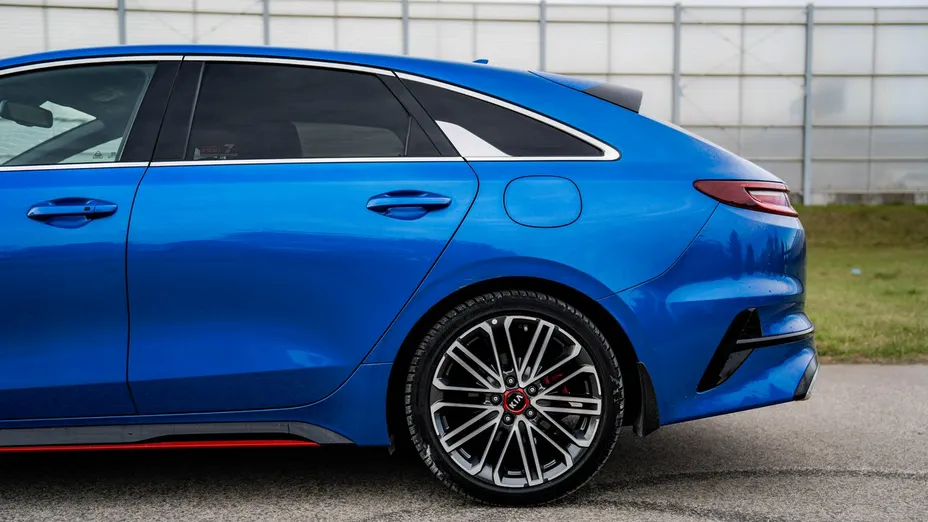 KIA ProCeed -