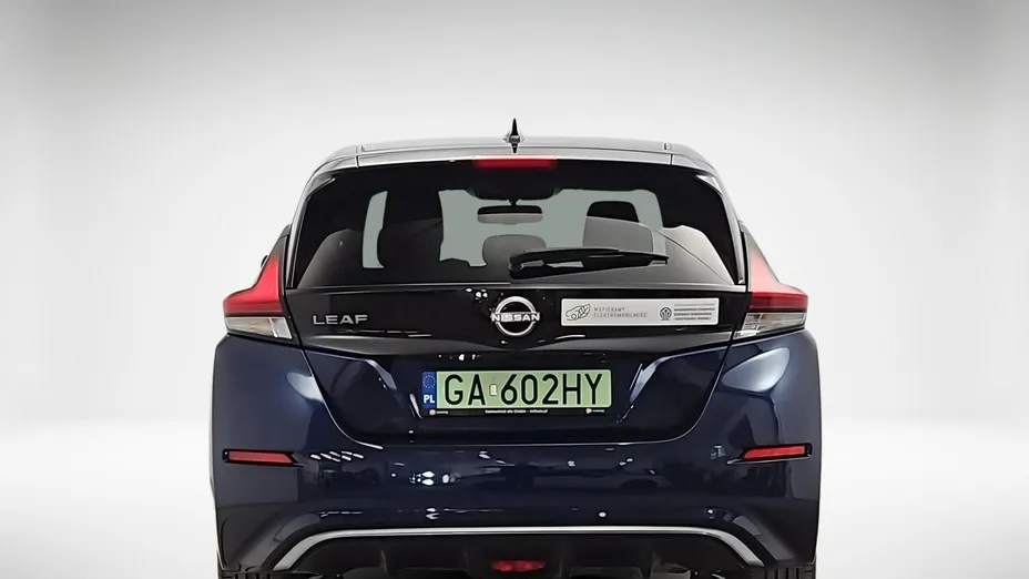 NISSAN Leaf -