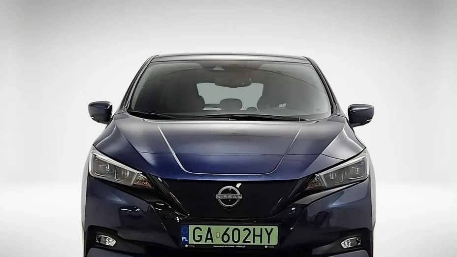 NISSAN Leaf -