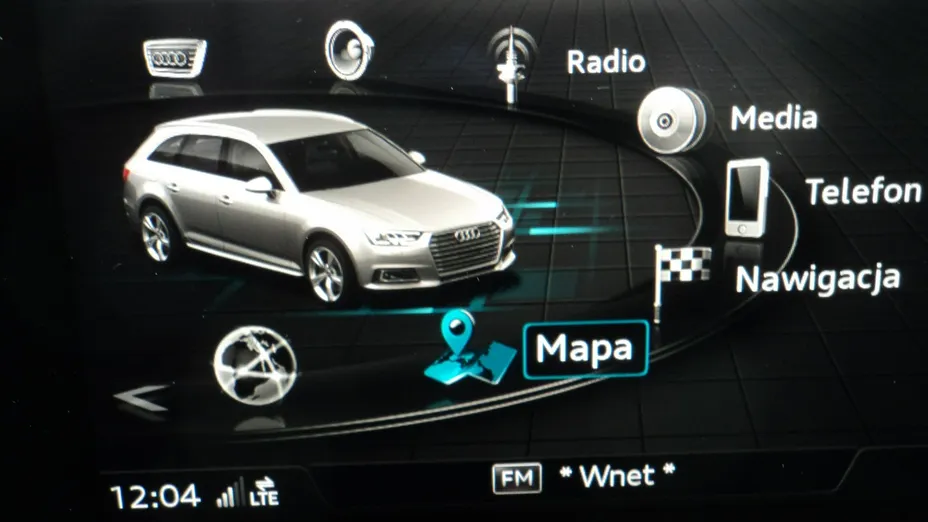 AUDI A4 -