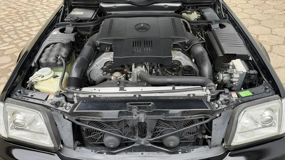 MERCEDES-BENZ SL -