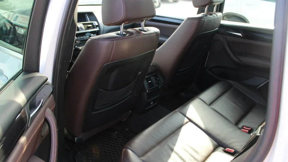 BMW X3 -