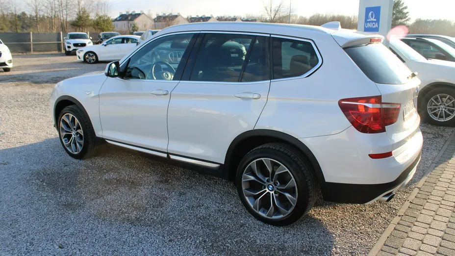 BMW X3 -