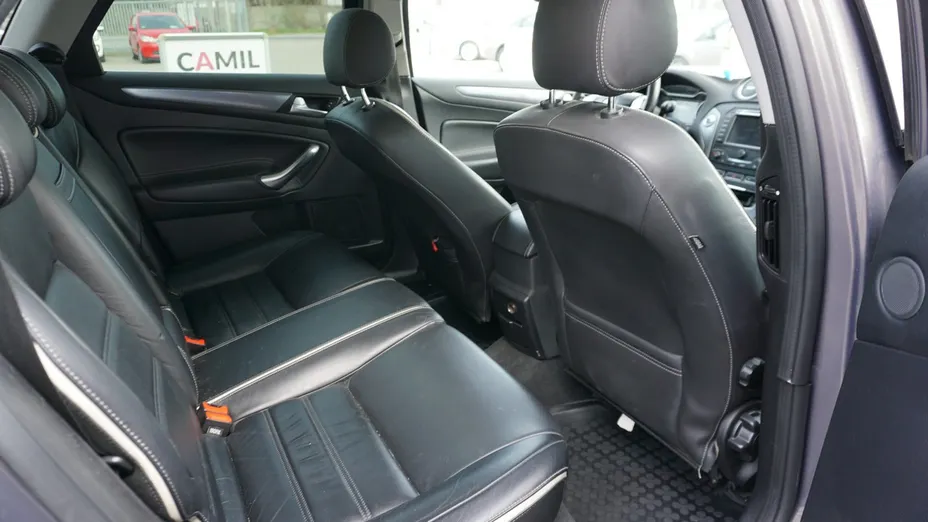 FORD Mondeo -
