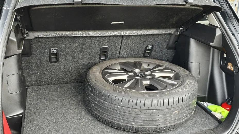 SUZUKI Vitara -