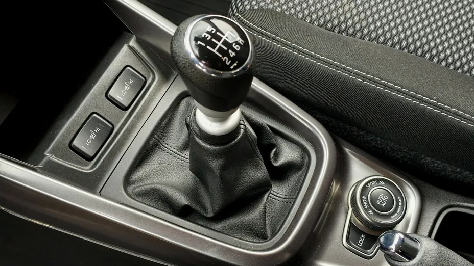 SUZUKI Vitara -