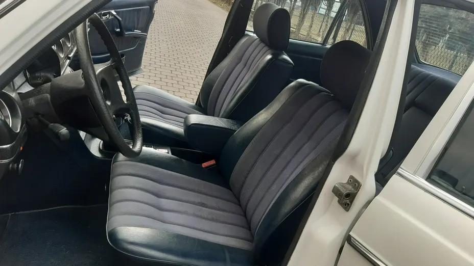 MERCEDES-BENZ 123 -