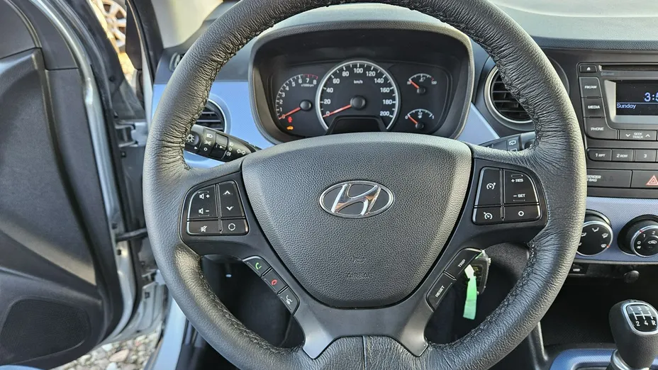 HYUNDAI i10 -