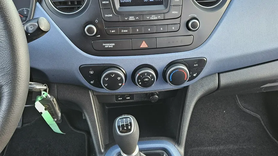 HYUNDAI i10 -