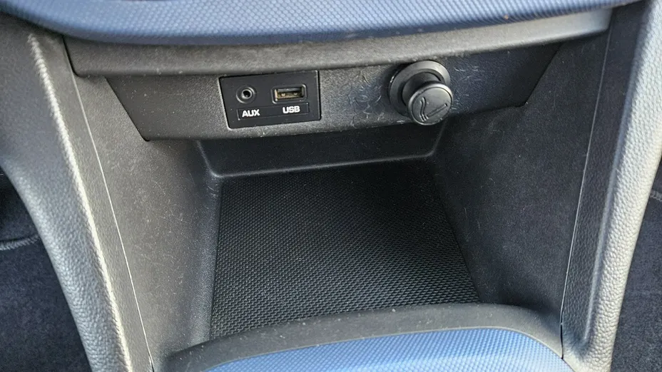 HYUNDAI i10 -