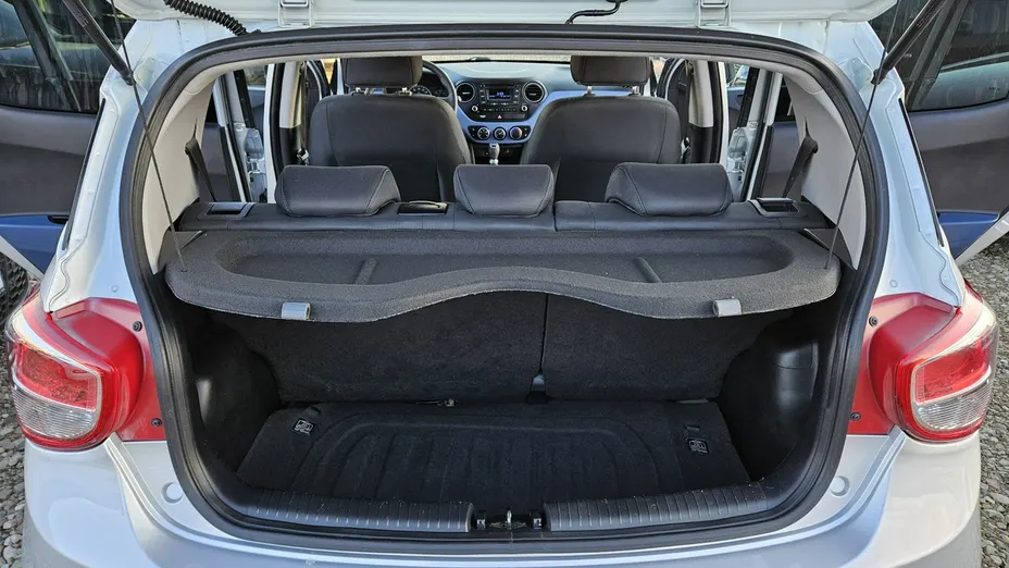 HYUNDAI i10 -