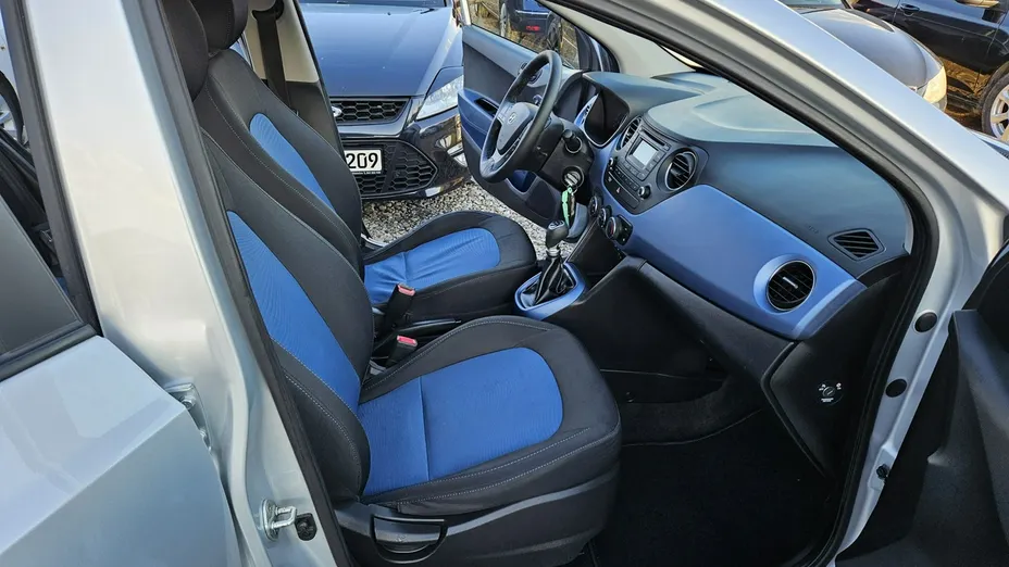 HYUNDAI i10 -