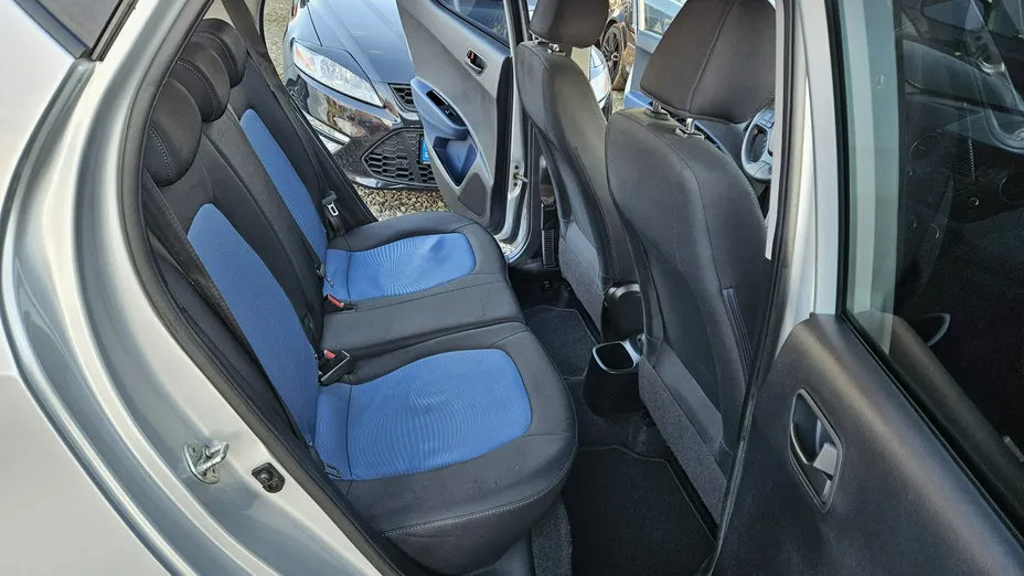 HYUNDAI i10 -