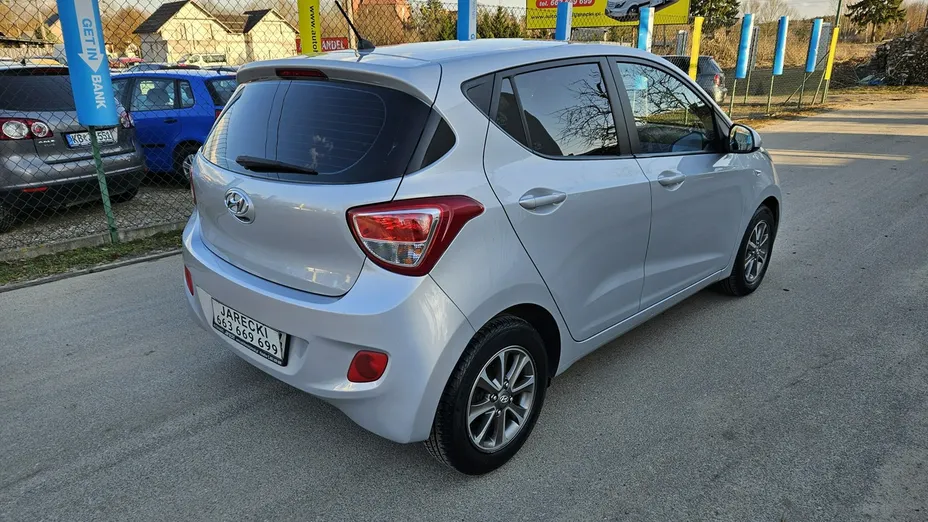 HYUNDAI i10 -