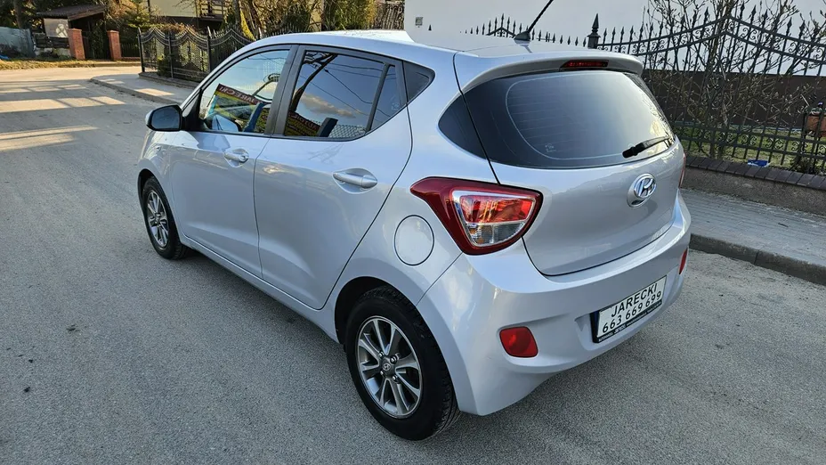 HYUNDAI i10 -