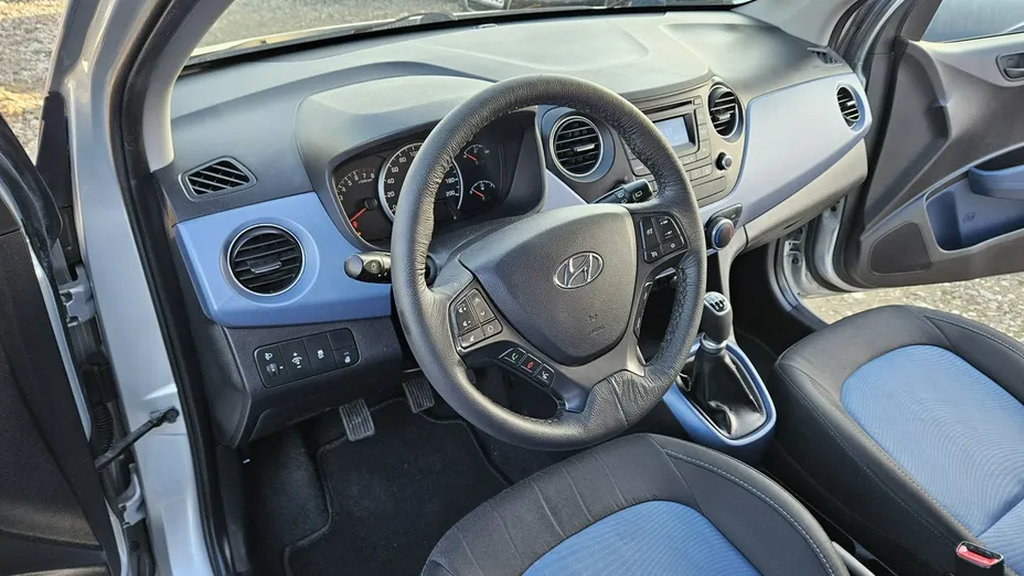 HYUNDAI i10 -
