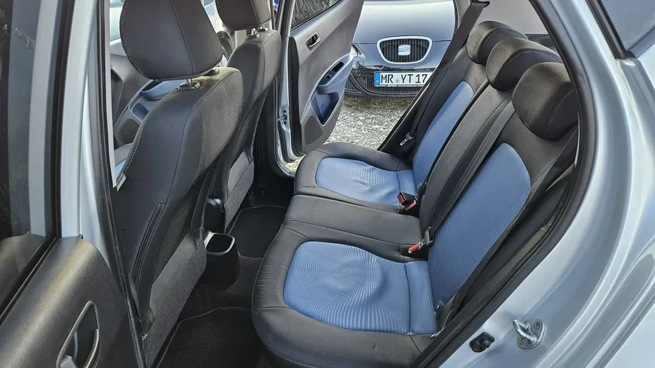 HYUNDAI i10 -