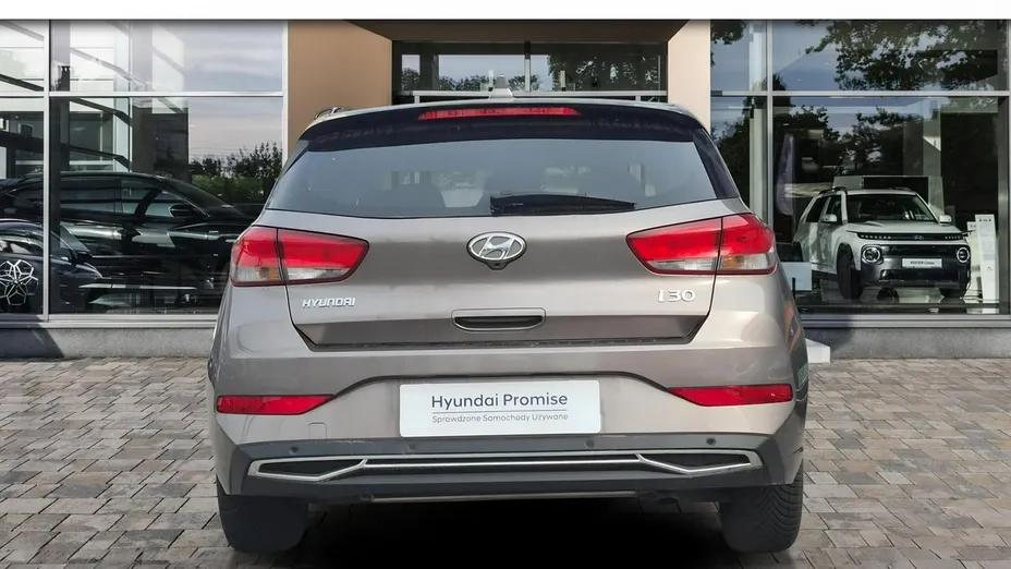 HYUNDAI i30 -