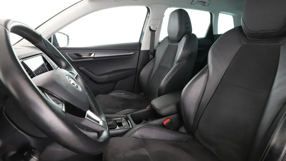SKODA Karoq -