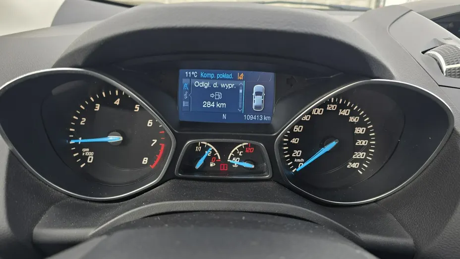 FORD Kuga -