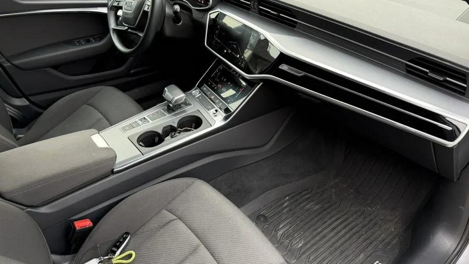 AUDI A6 Avant -