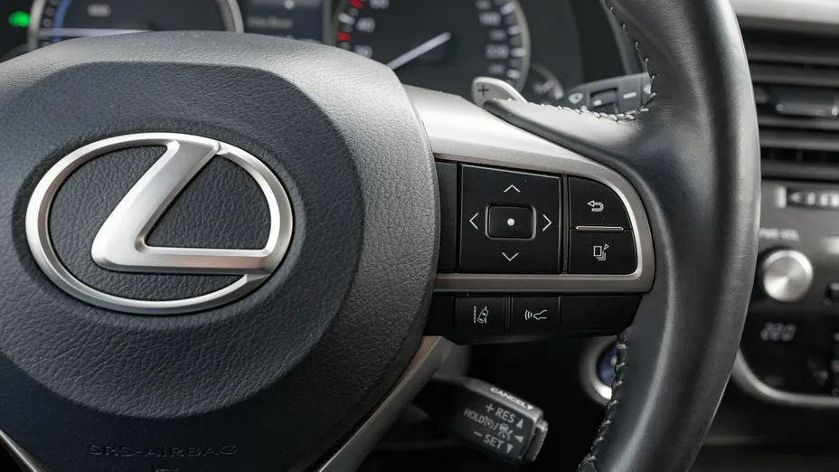 LEXUS RX -