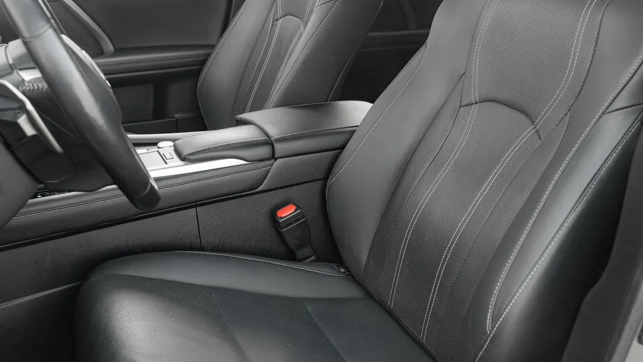 LEXUS RX -