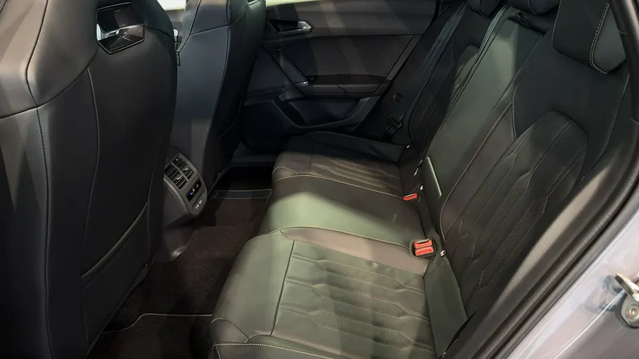 CUPRA Leon Leon 2.0 TSI 4Drive VZ DSG